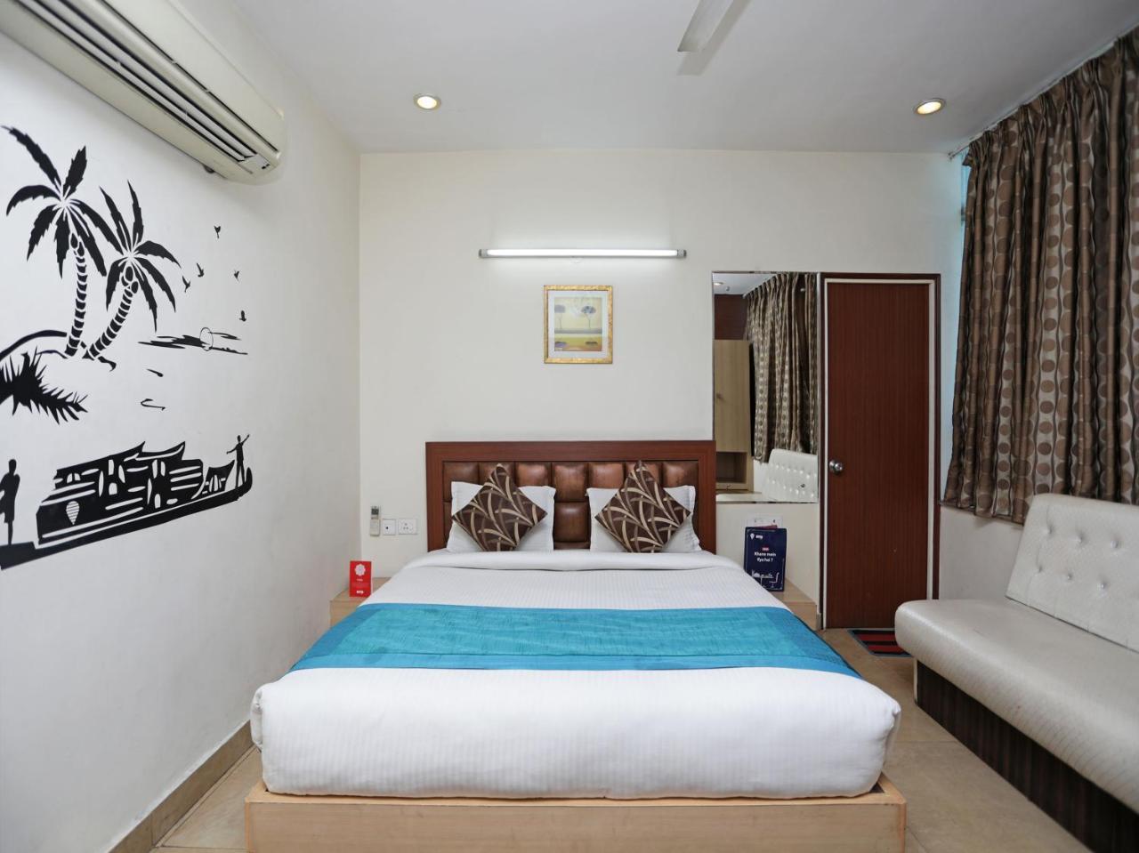 Oyo 1524 Hotel Vaani Continental Канпур Екстериор снимка