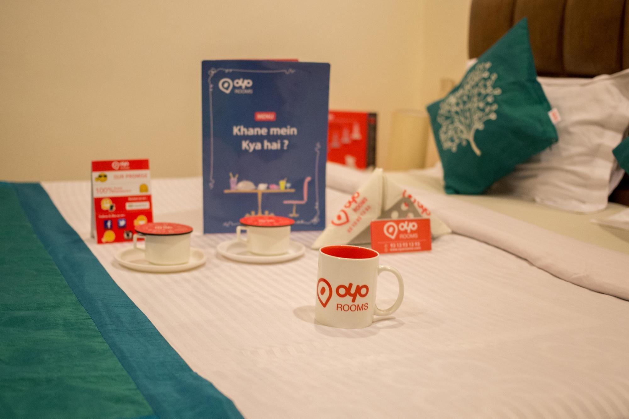 Oyo 1524 Hotel Vaani Continental Канпур Екстериор снимка
